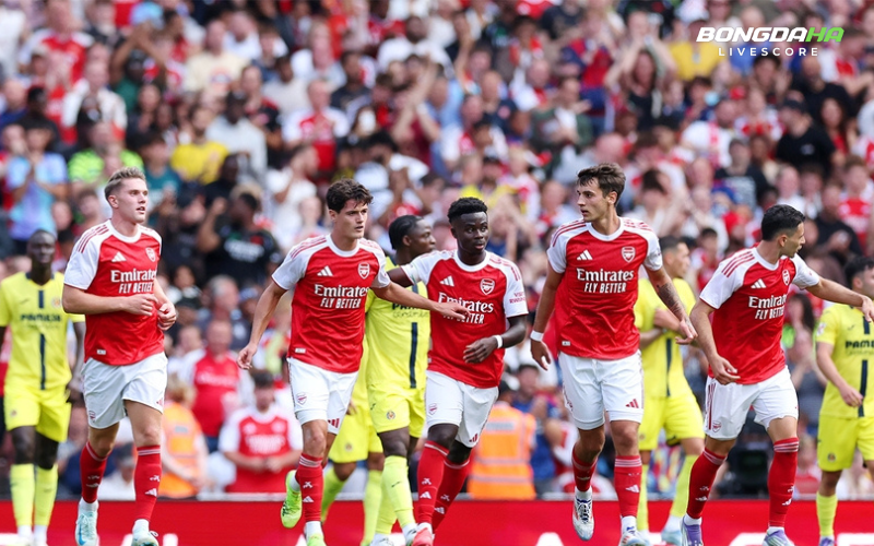 Cứ vào giai đoạn tháng 2 hàng năm, Arsenal lại có dấu hiệu đi xuống