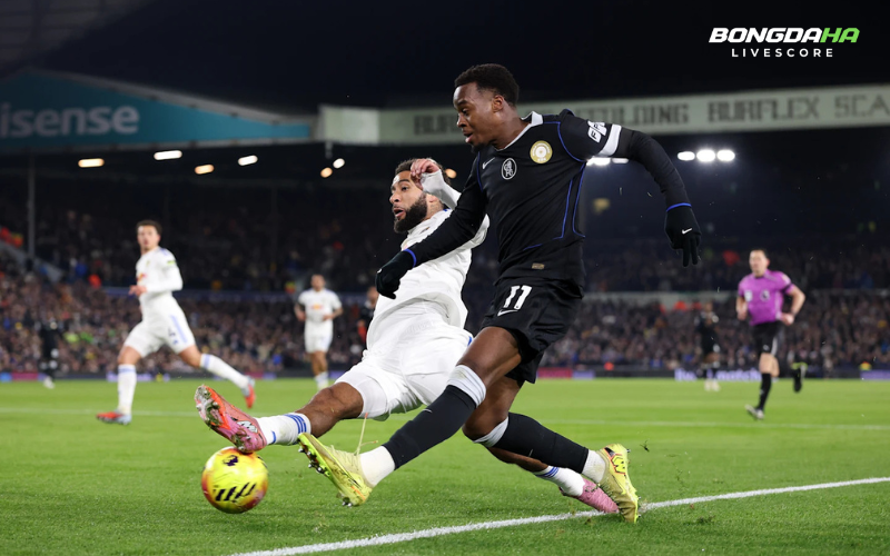 Chelsea đương nhiên được đánh giá cao hơn đối thủ rất nhiều