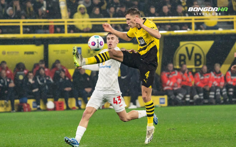 Dortmund cần 3 điểm để tiếp tục bám đuổi Bayern Munich