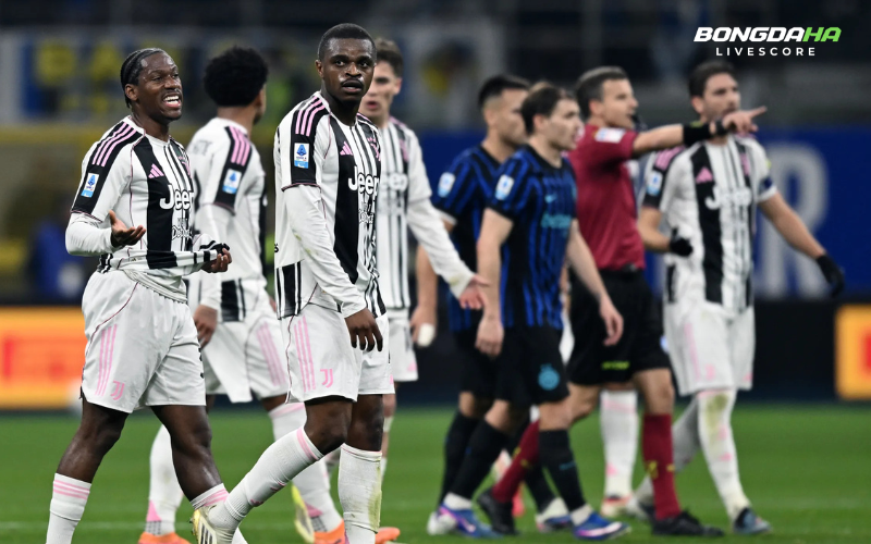 Juventus đang có một mùa giải đáng quên