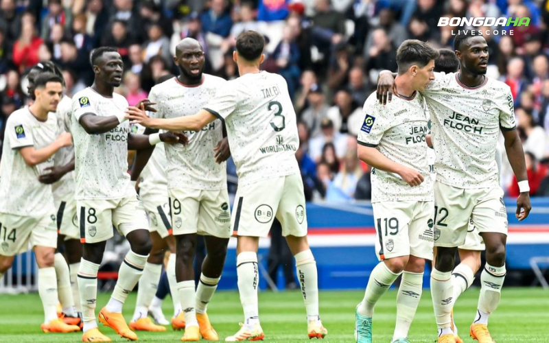 Lorient an toàn nhưng lại thiếu sự đột phá và tham vọng
