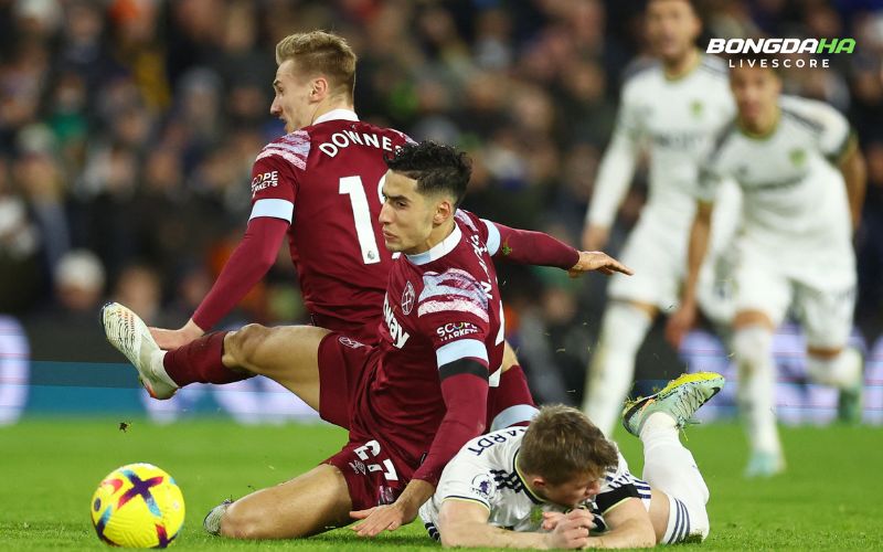 West Ham sẽ có lợi thế sân nhà khi tiếp đón Leeds United