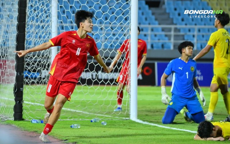 U17 Việt Nam giành chiến thắng thuyết phục trước U17 Malaysia
