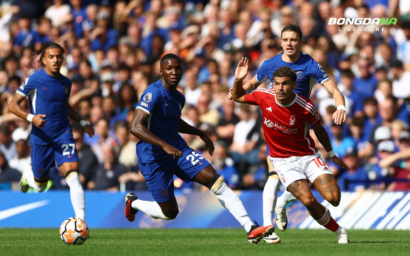 Chelsea được đánh giá cao hơn ở lần đối đầu này