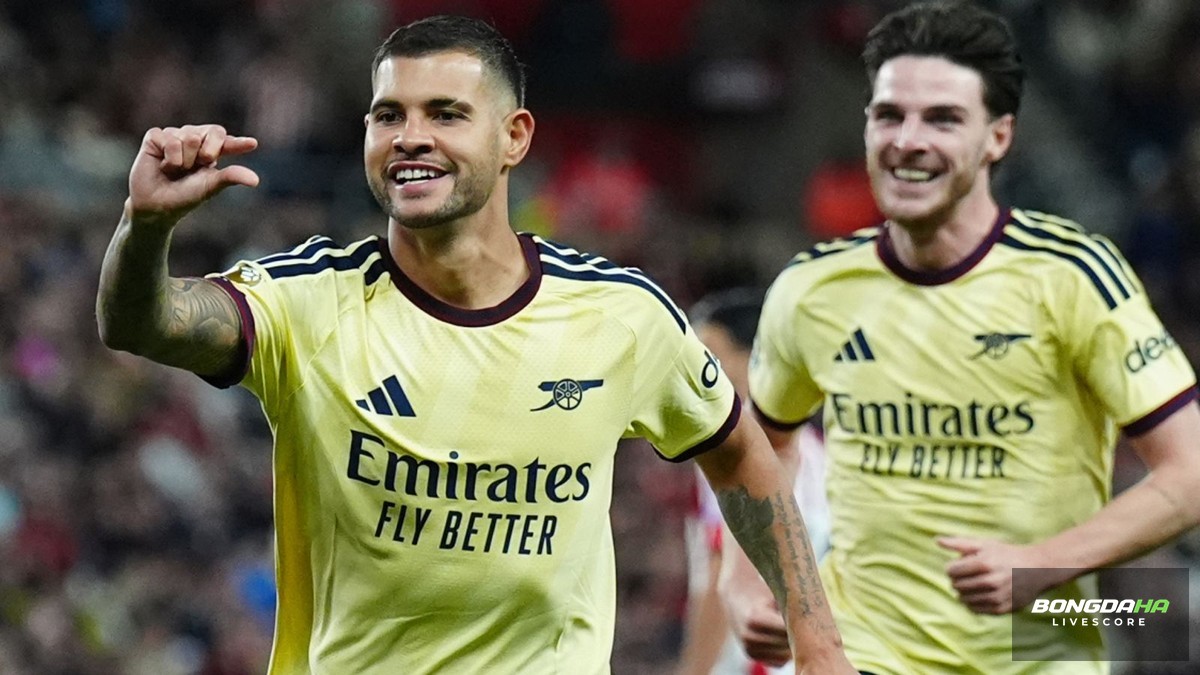 Sunderland 0-2 Arsenal: David Raya cứu thua xuất thần, Bruno Guimaraes lập siêu phẩm